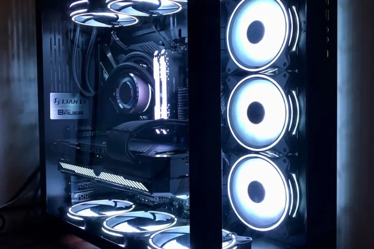 Montar PC com peças de computador organizadas